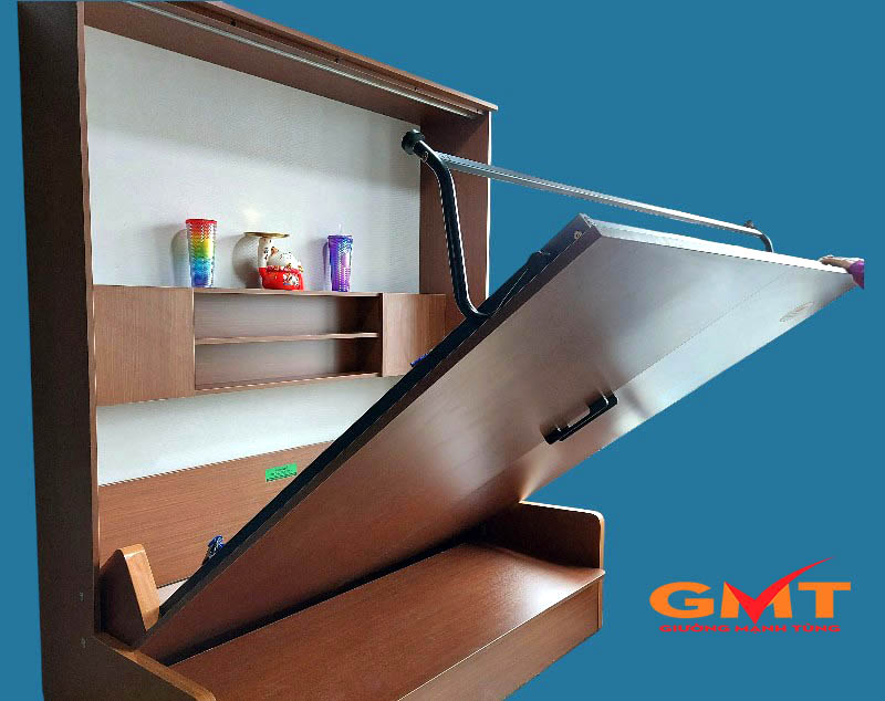 Sofa giường thông minh Mạnh Tùng thiết kế gấp gọn tiện lợi, tích hợp kệ trang trí hiện đại